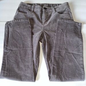 St John’s Bay corduroy pants straight leg size 8P color gray.